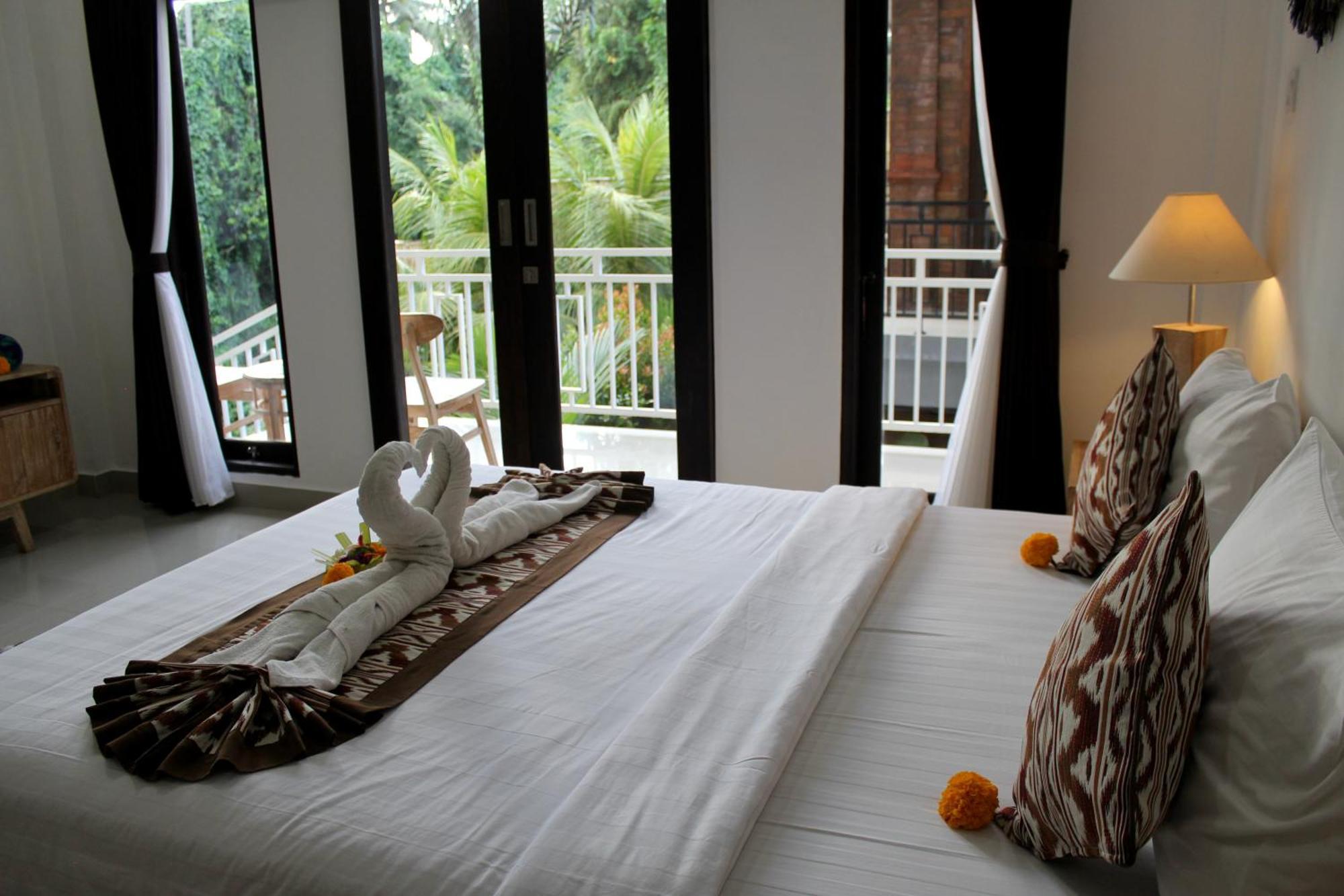 Hanaka Riverside Ubud Exterior foto